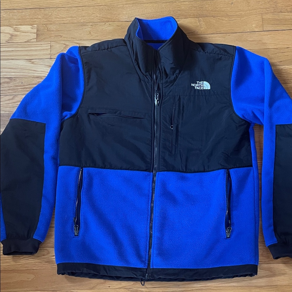 The North Face Men's Black and Royal Blue Performance Jacket